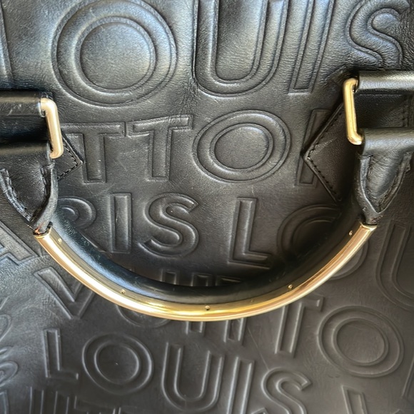 Black Leather Satchel/Duffle with shoulder Strap - Picture 13 of 16